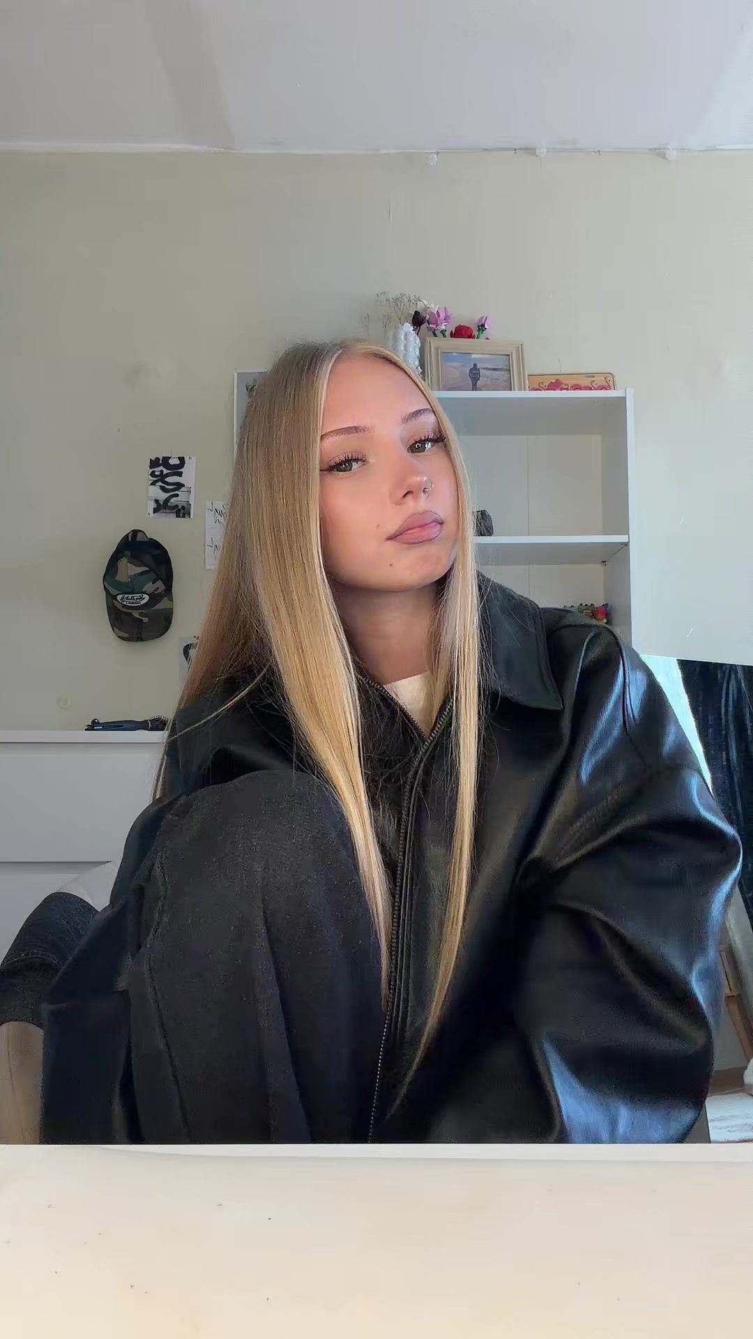 @ameliaᥫ᭡