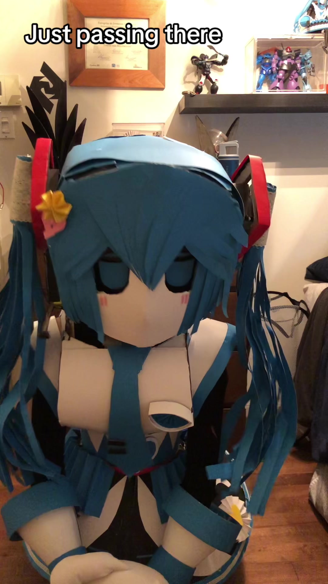 @Cardboard Miku