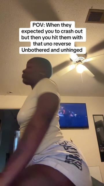 @50ShadesOfNia
