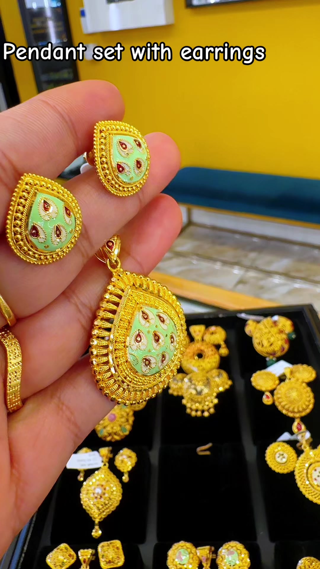 @Dhunna Jewellers Melbourne