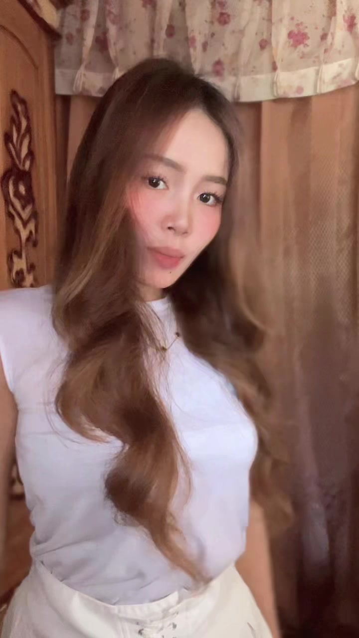 @Iyess🕊️