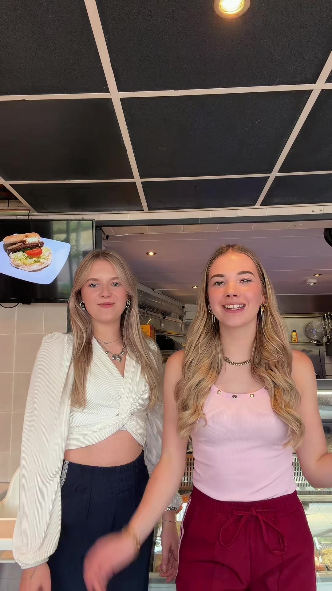 @Indyrorijex