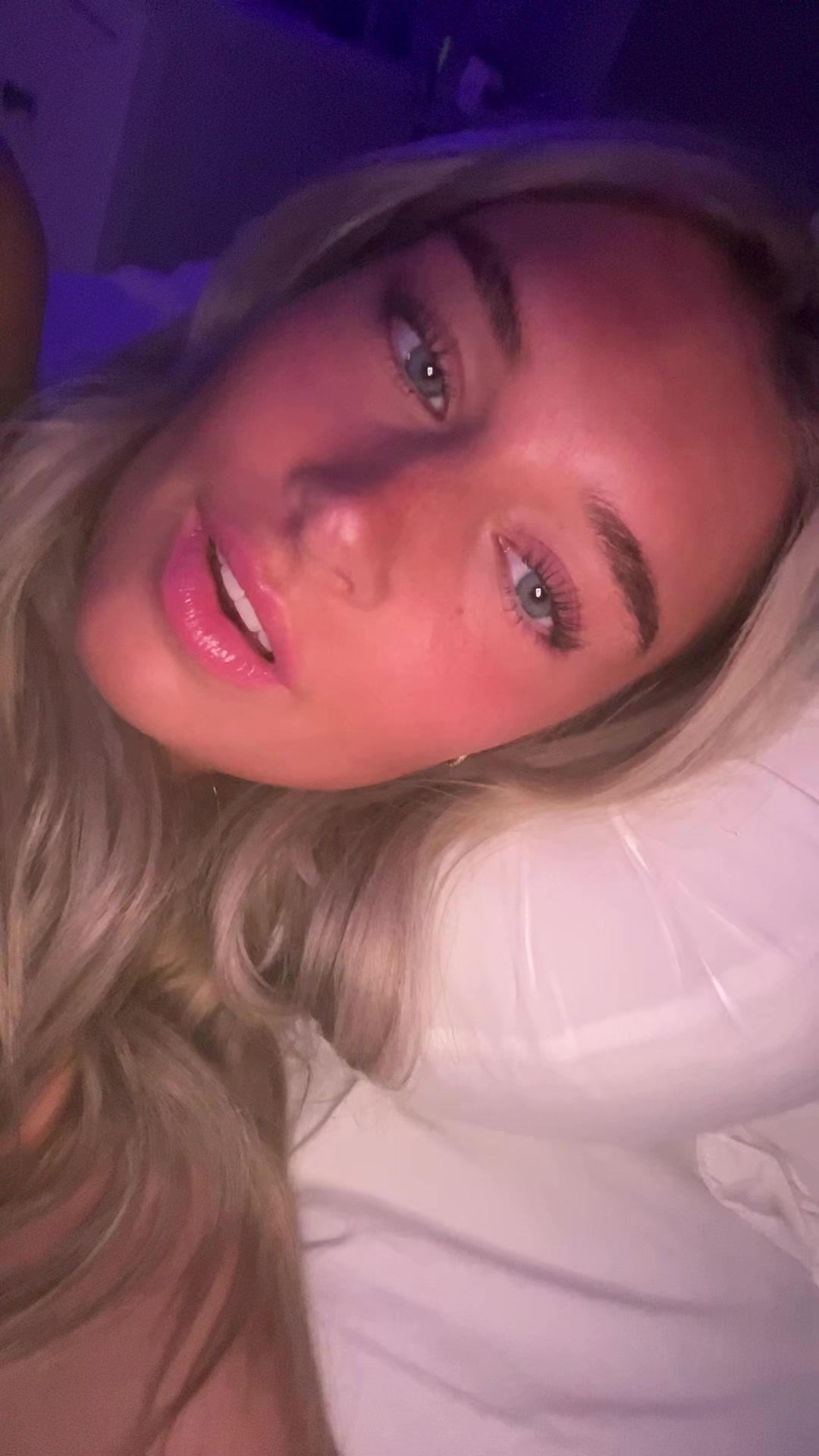 @Em⭐️