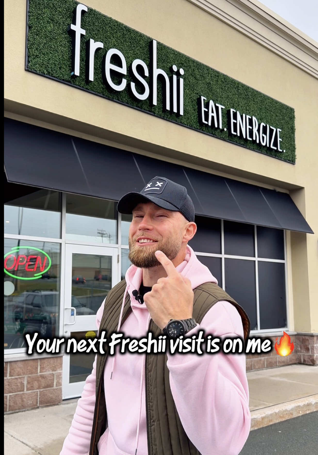 @adampikelivin