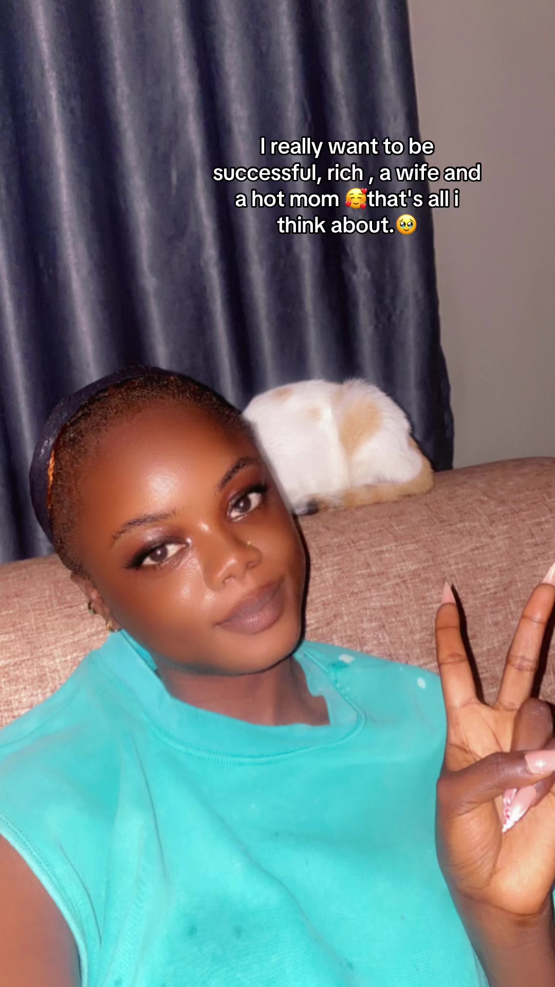 @FavoriteEtsakogirl🦋💕🌹