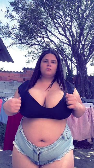 @Loiraa