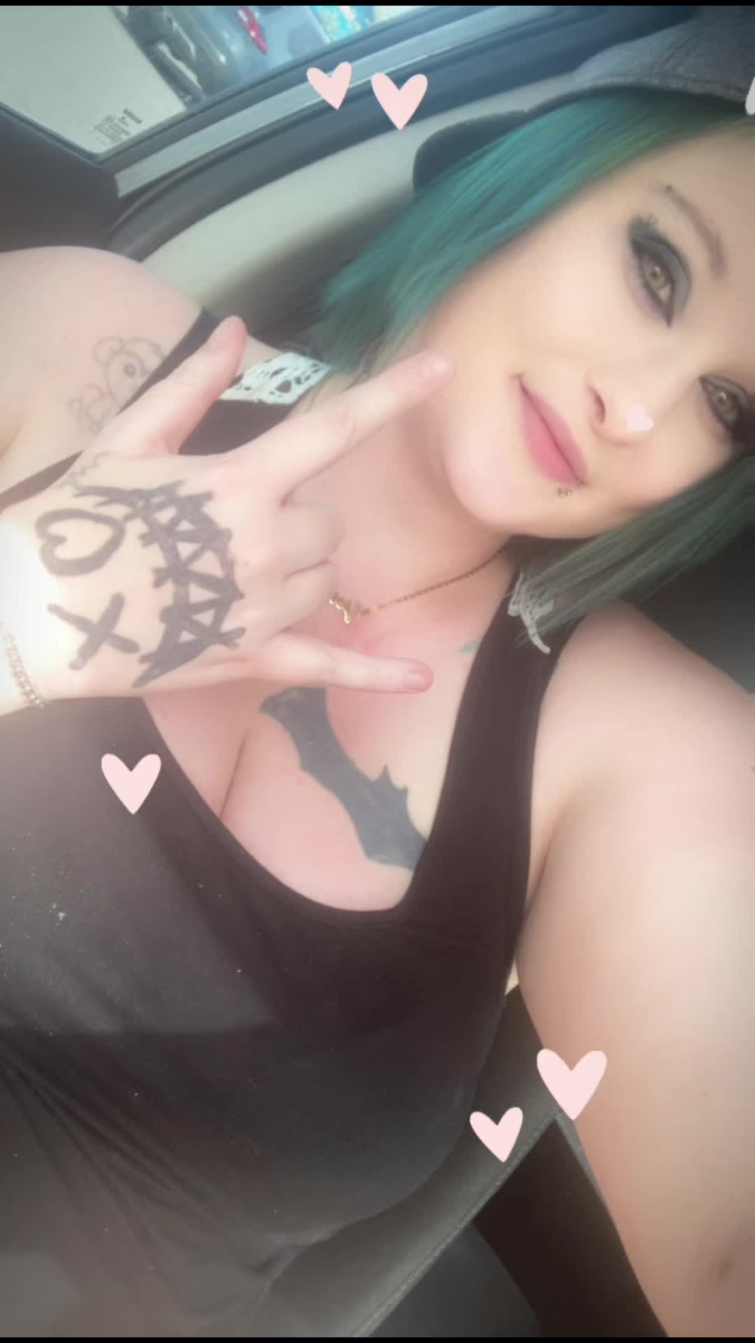 @Kaylee Johnson 🖤😘