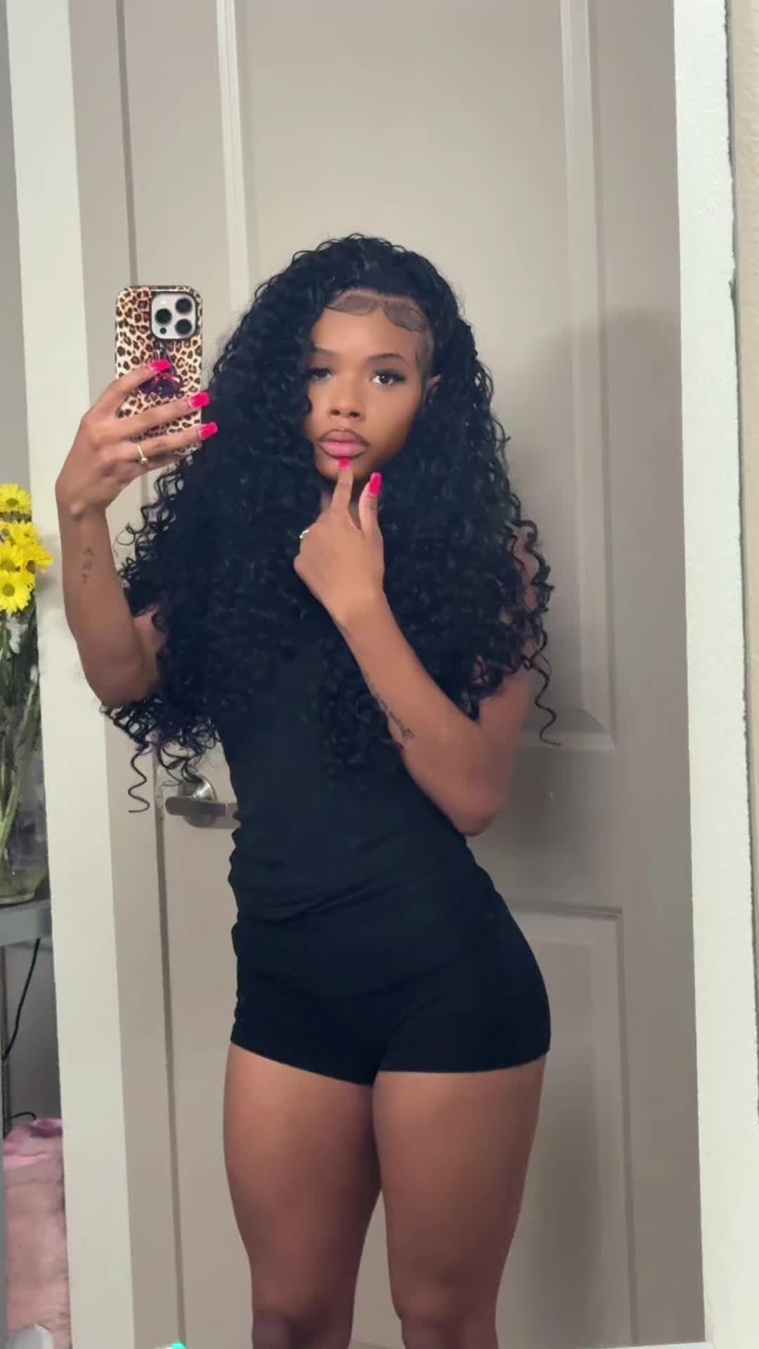 @Aniyaaa🎀