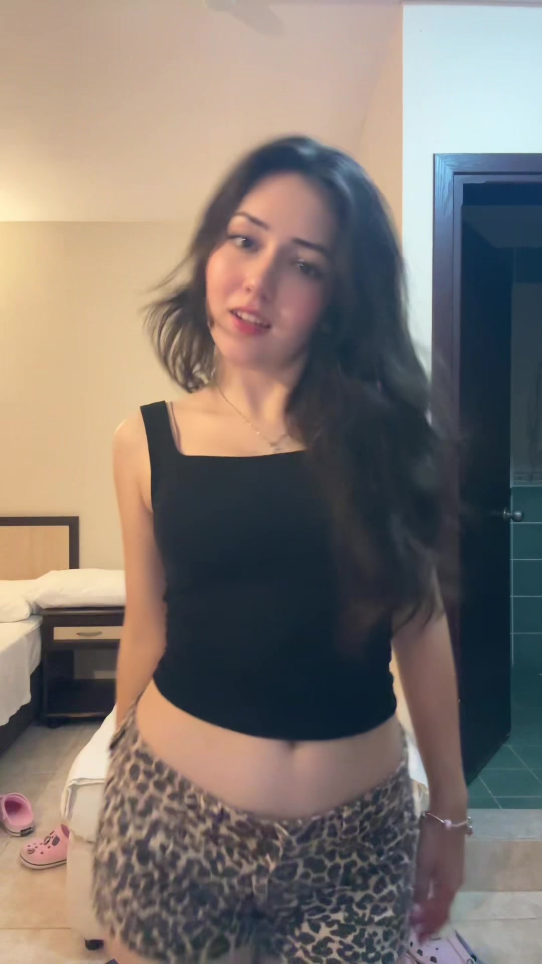 @!(N)!
