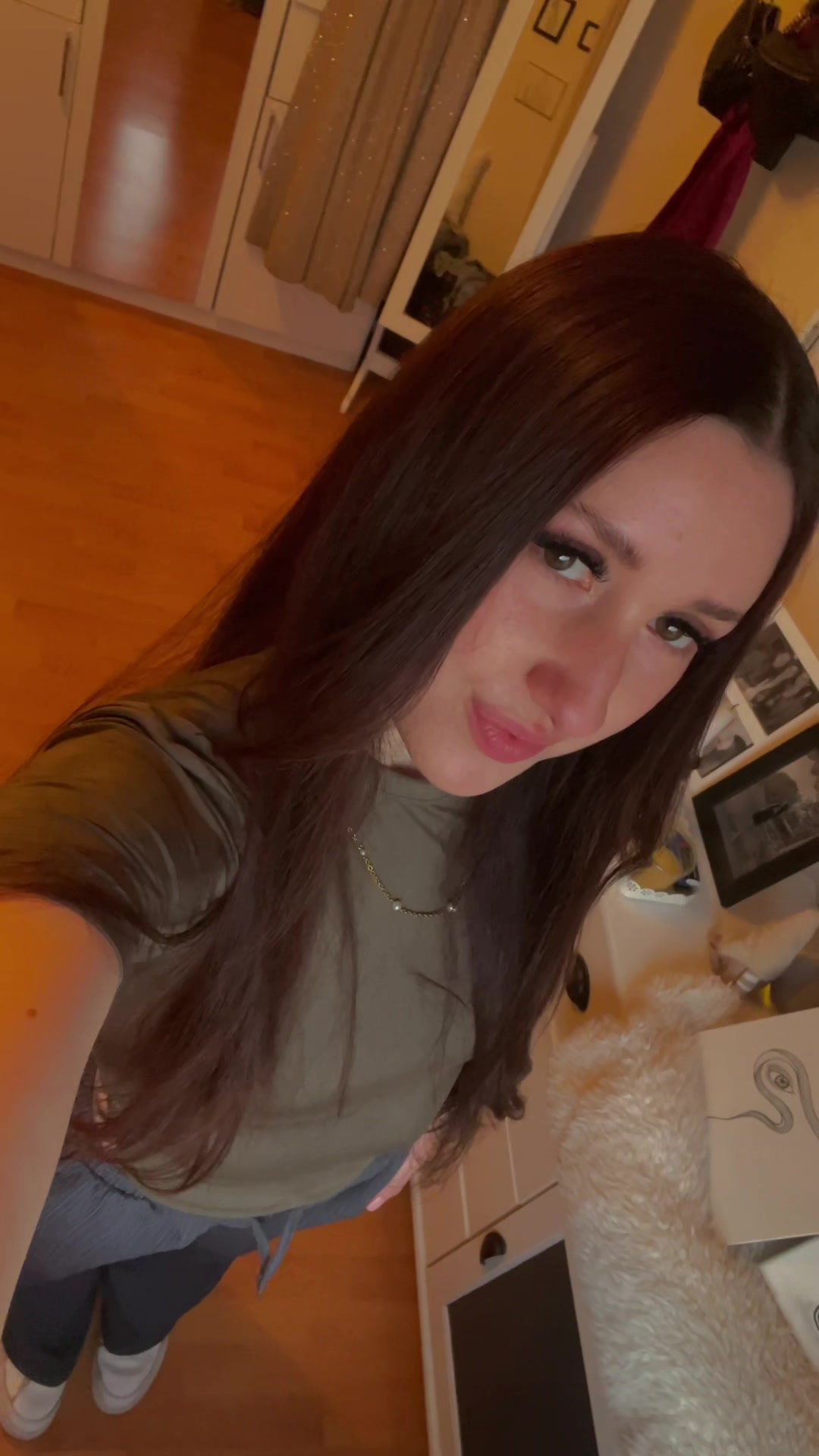 @<3
