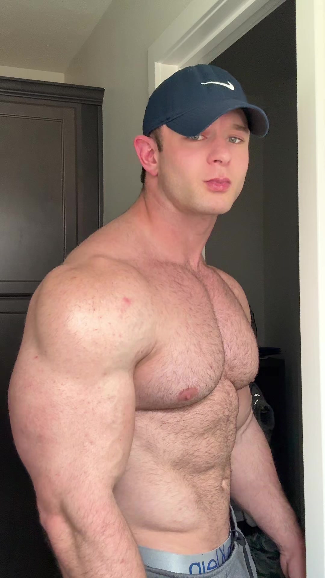 @joesworldd