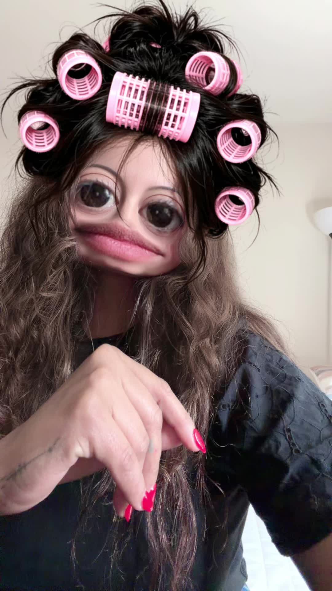 @Isabella90
