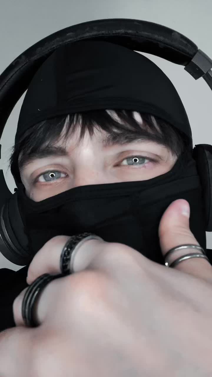 @KNIFE