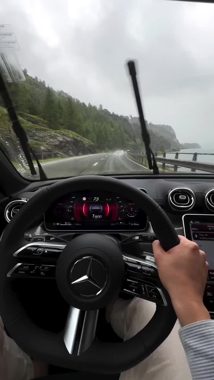 @Mercedes_Benz
