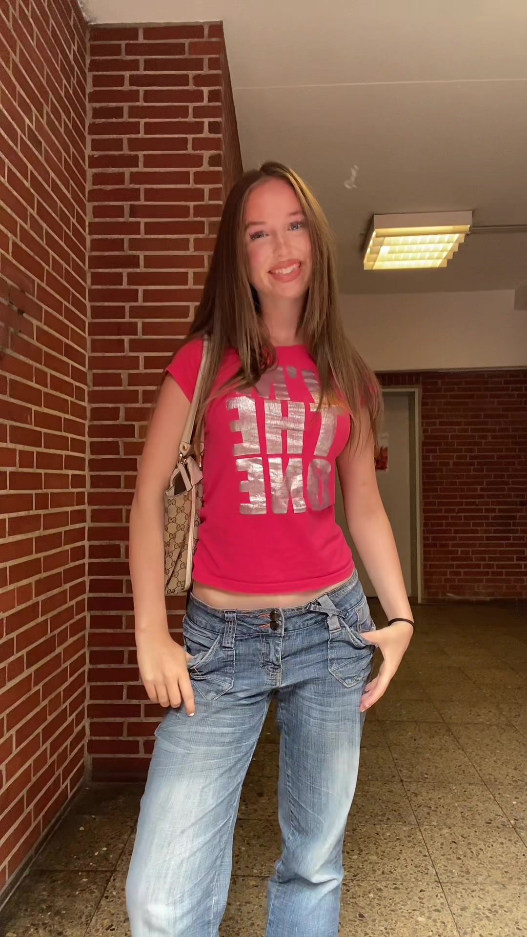 @Lara-Maria