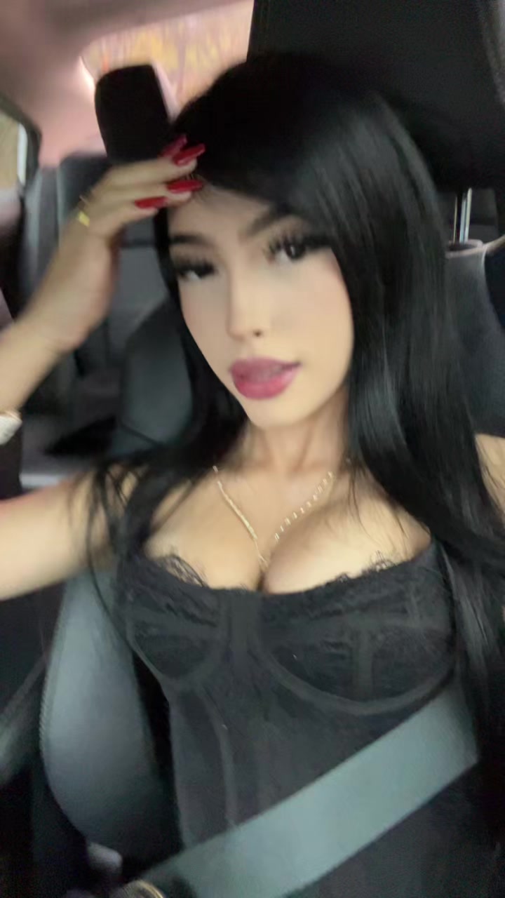 @Mariana Acosta ๐ชฝ