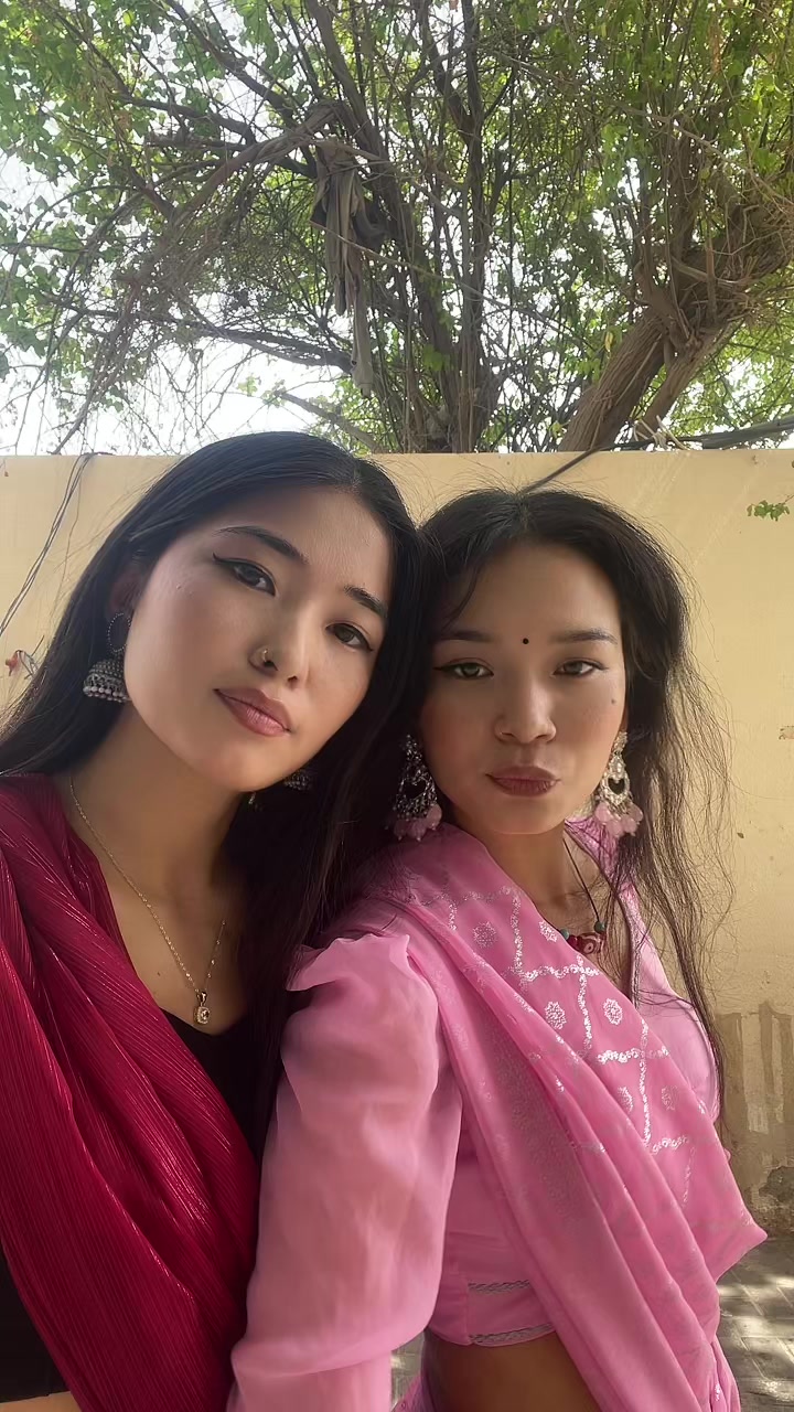 @मुना तामाङ 
