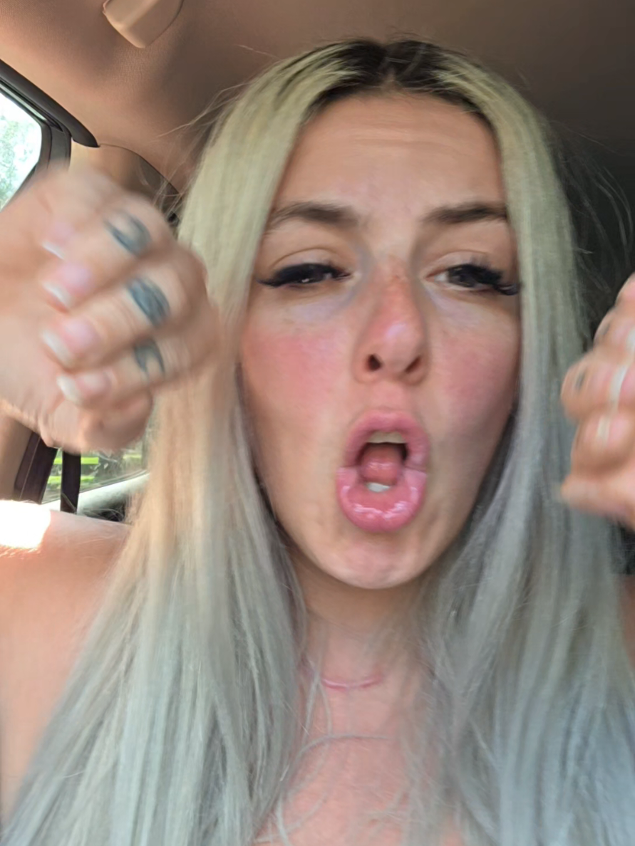 @MissMetalKitten on IG