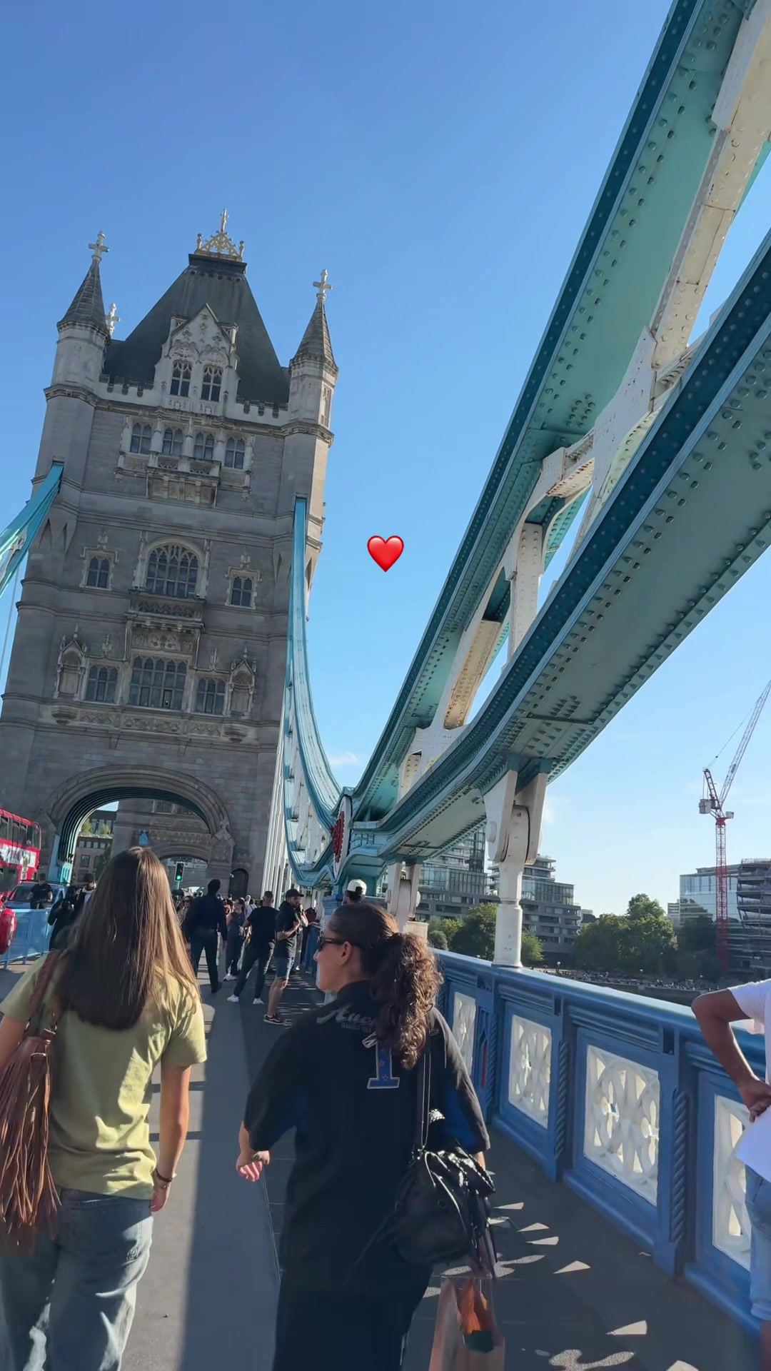 @Mehreen_Ahmed
