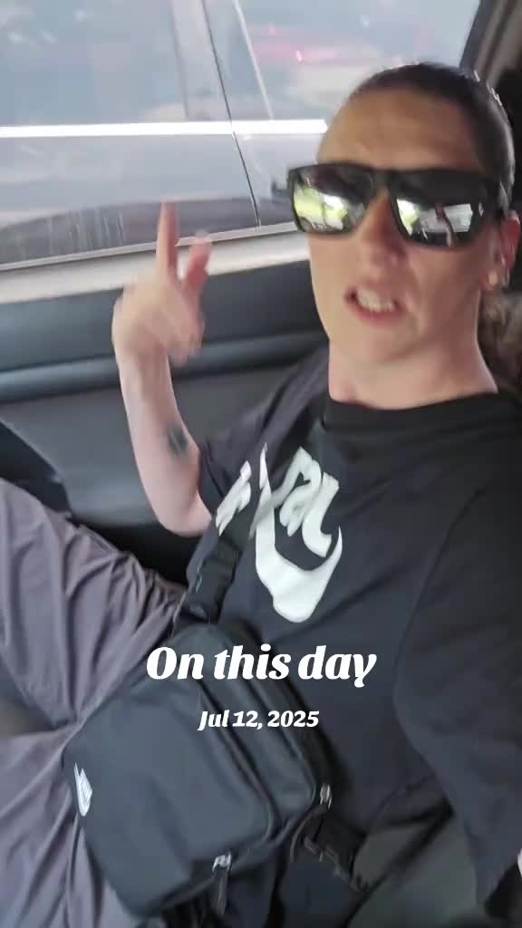 @Day_ Dreamer_44