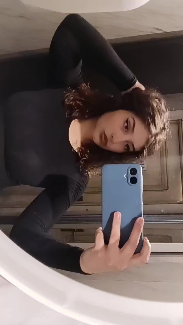 @T B