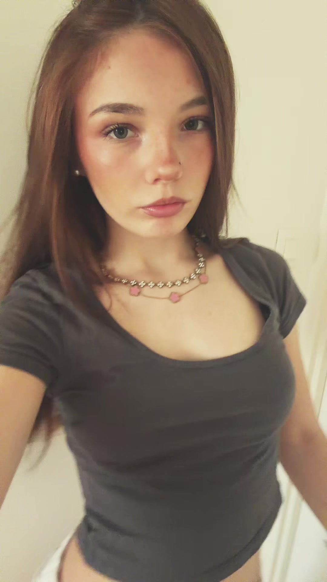 @𝐍𝐚𝐧𝐚々