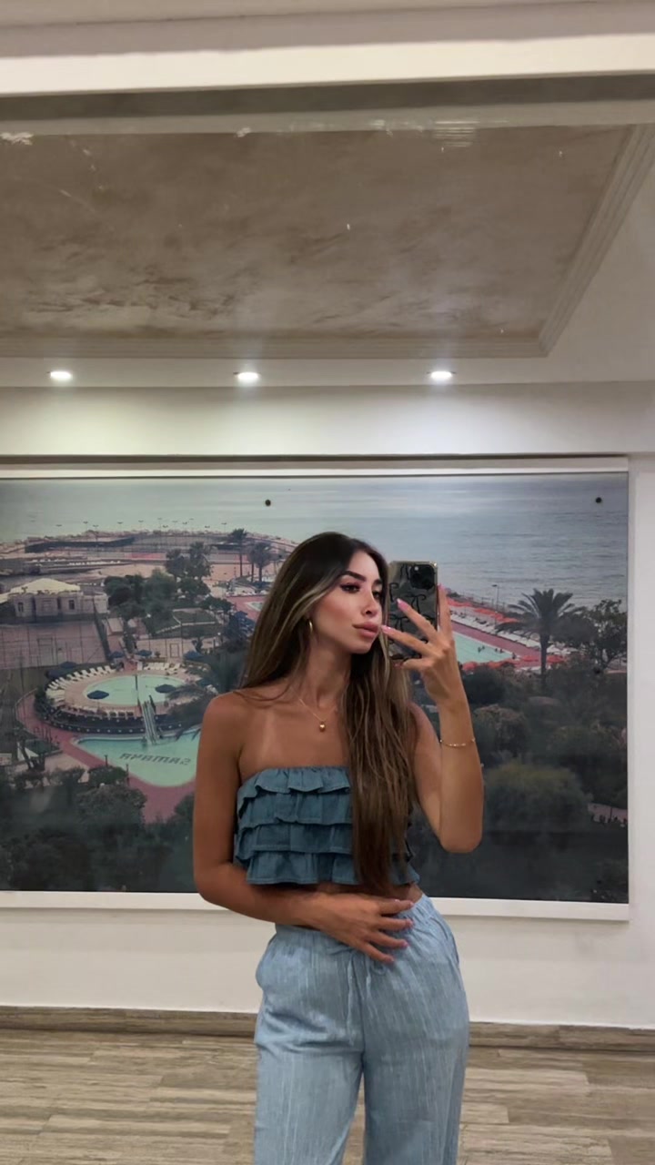 @Crystal_ice25