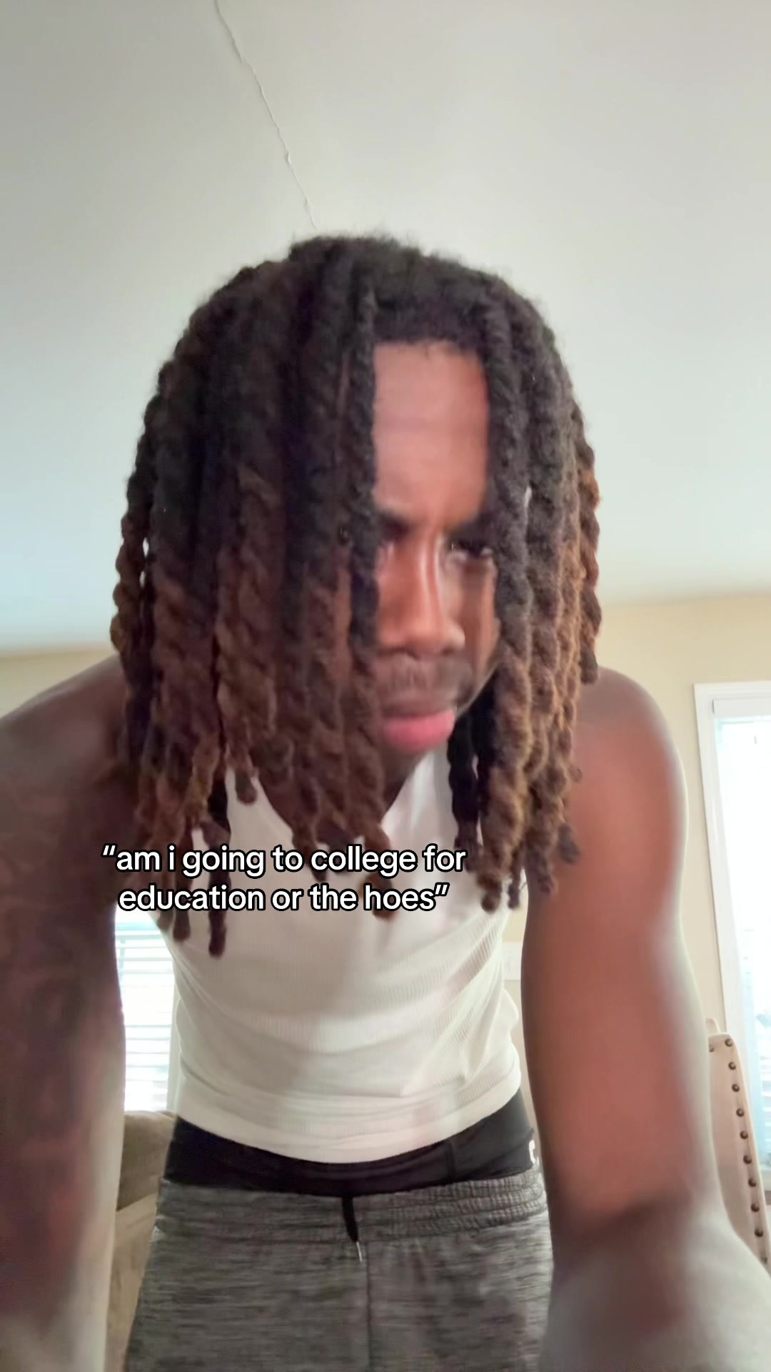 @Tee
