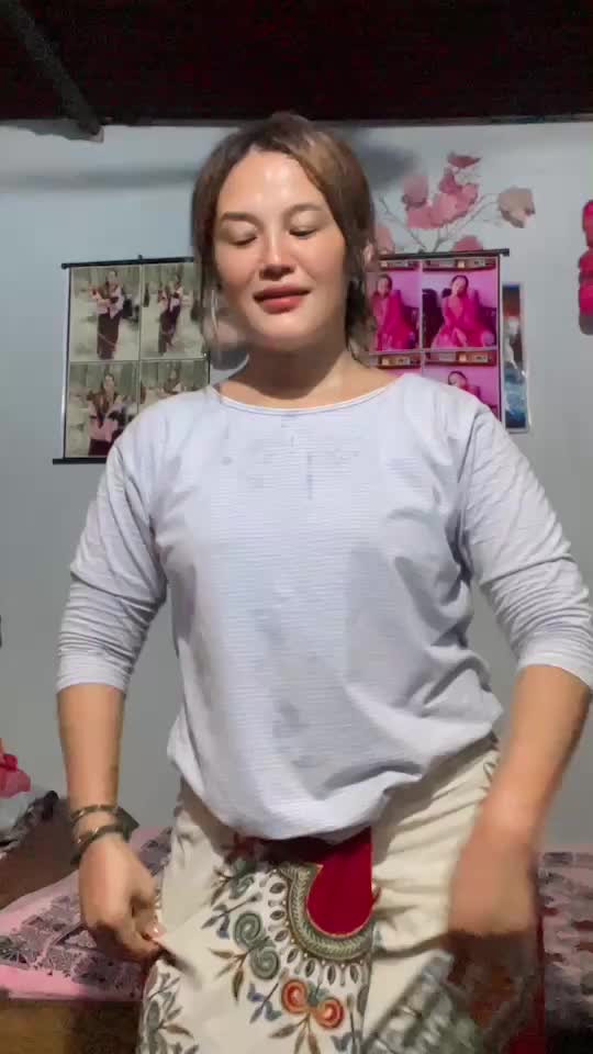 @Bhumika💜