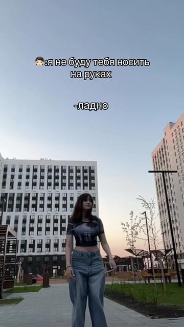@🧟&zwj;♀️