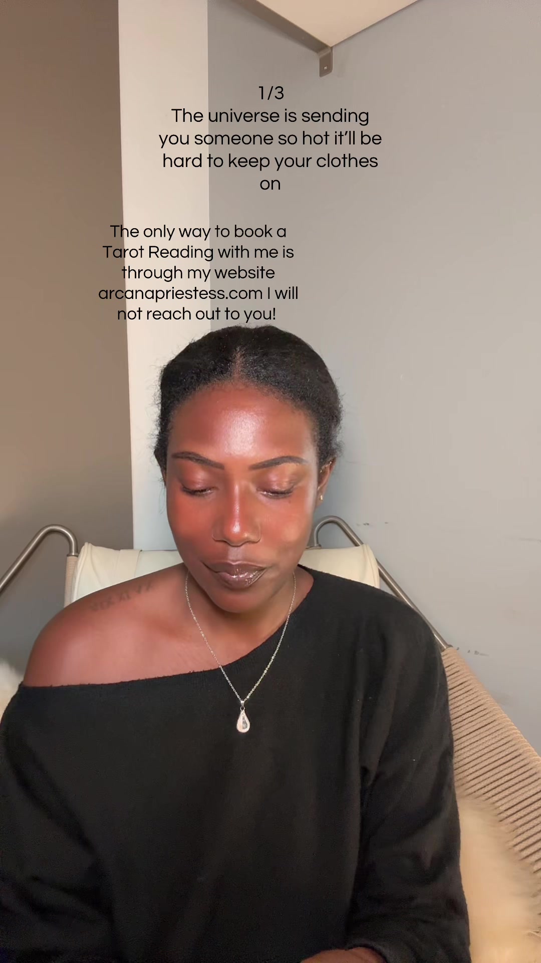 @Arcana Priestess Tarot Reader