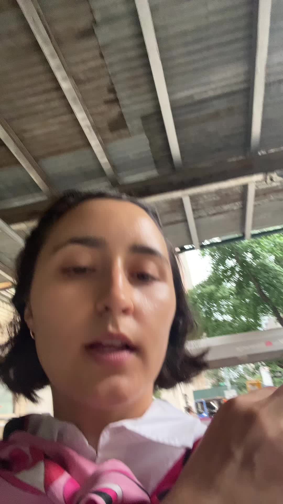 @Victoria