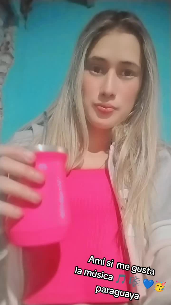 @Che Rubia ii flaquita ii😍😝🌚
