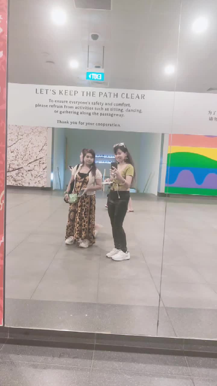@💦@Merpati. Putri Erina. Cinta