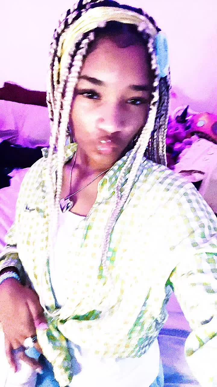 @whimsicxlunicorn🦄