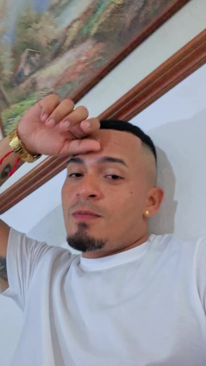 @Damian Bacca ๐ฆ๐ฆ๐น