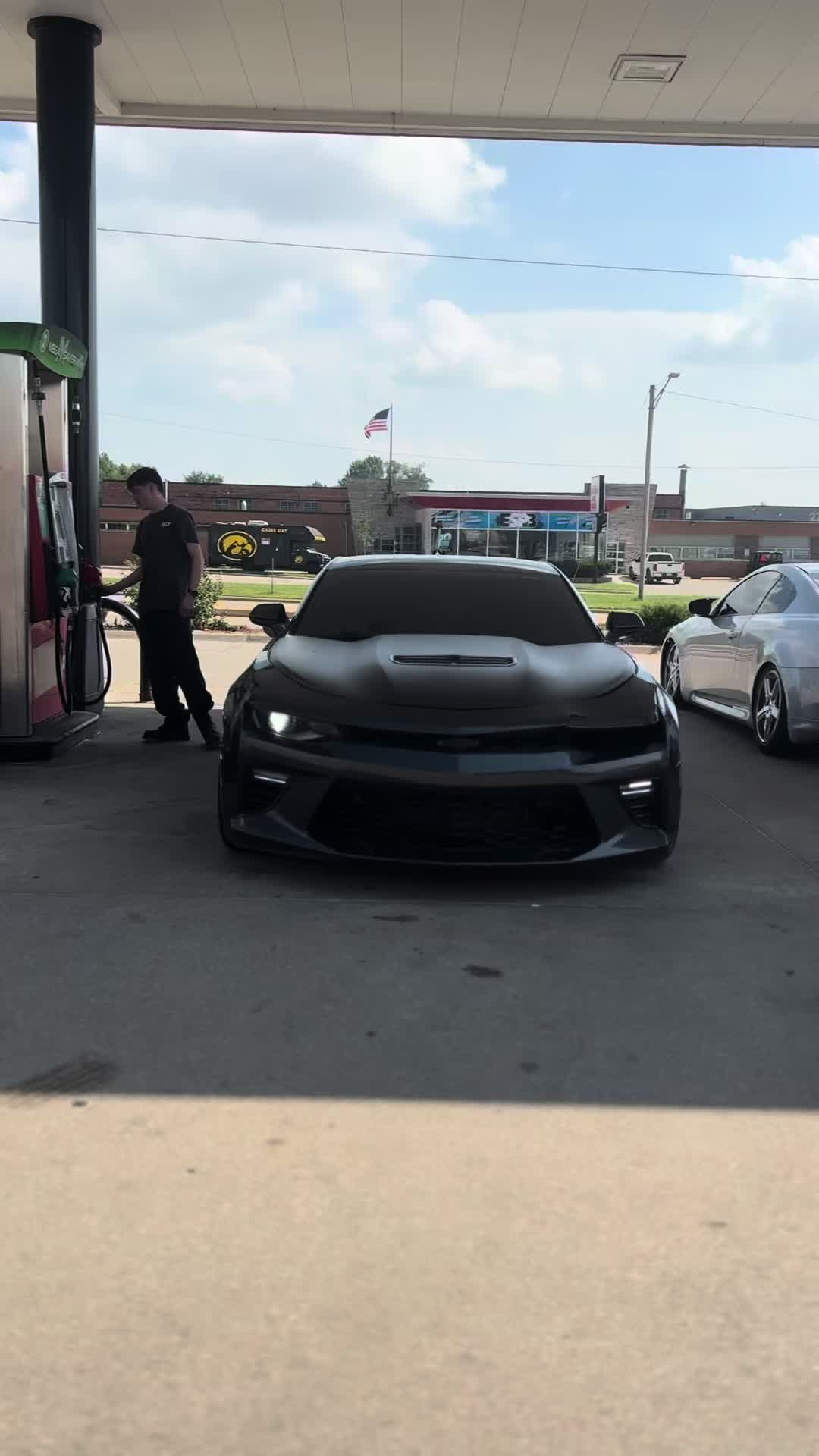 @Vq.Cayden