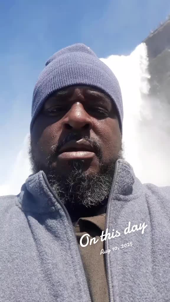 @Danny Boi👑