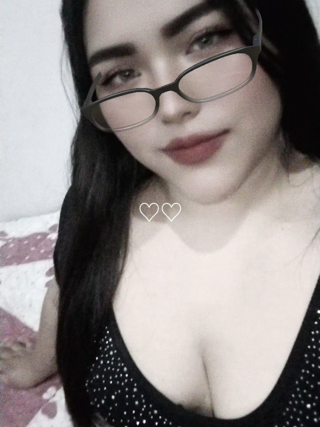 @🍒lizz🍒
