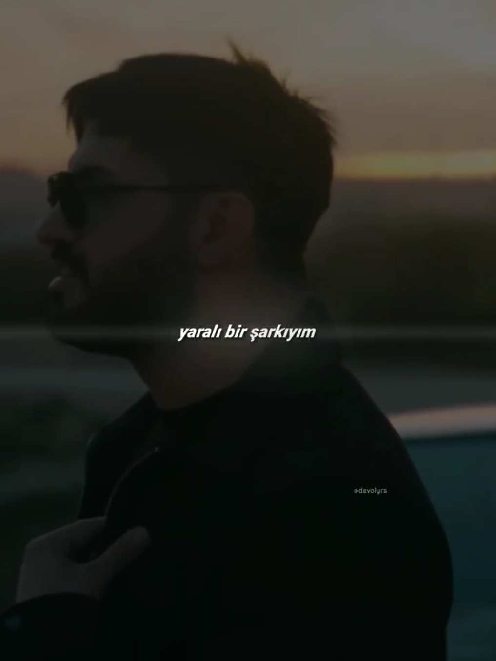 @devolyrics