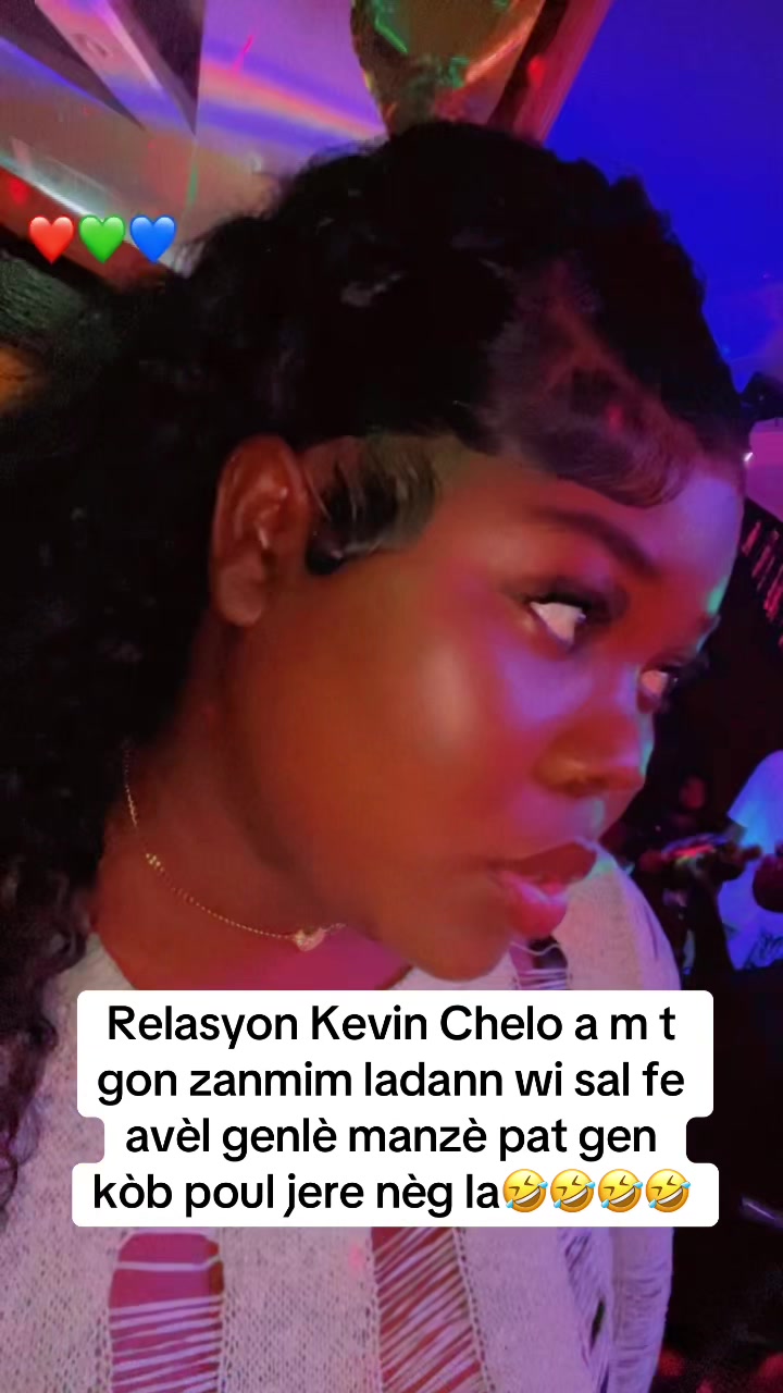@Thaliahair