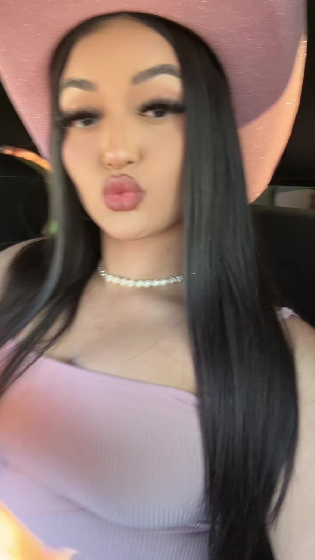 @Aaliyah Flores