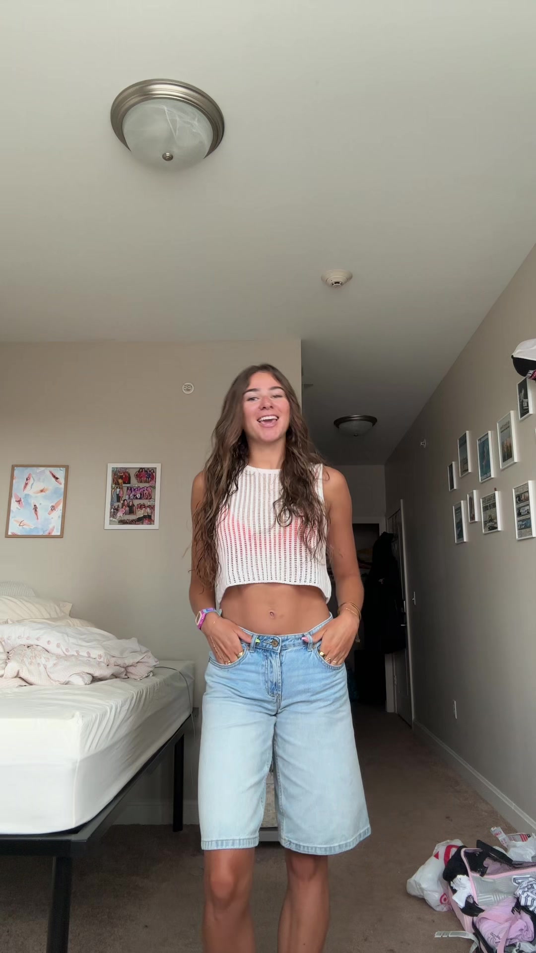 @isabella