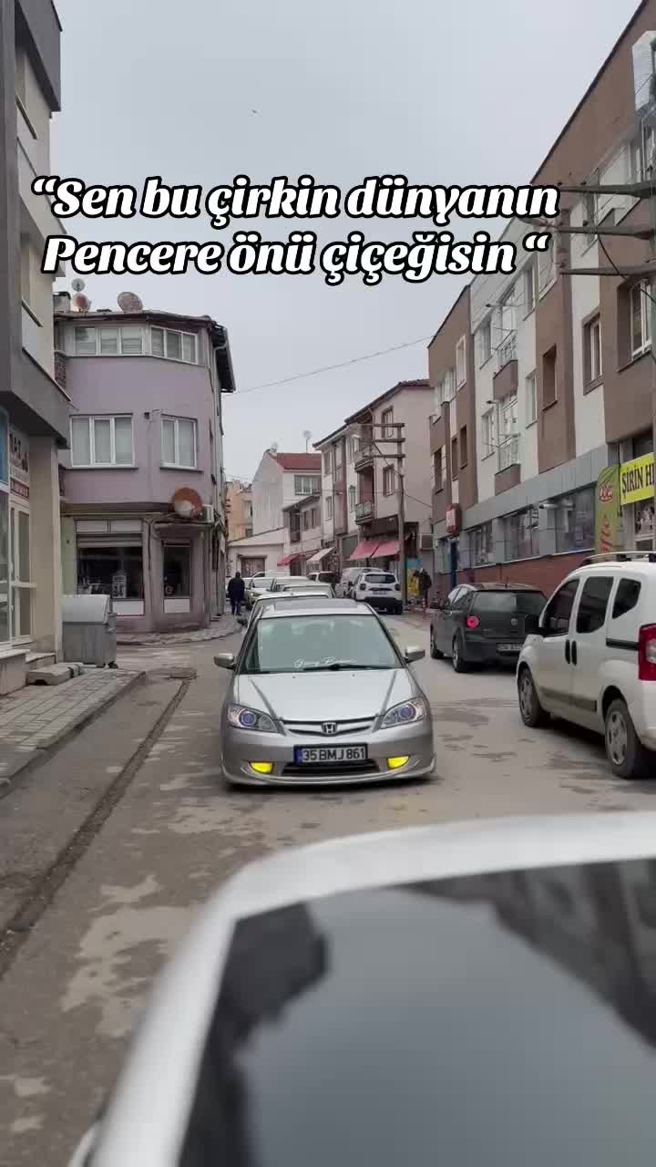 @Güray Baharlı