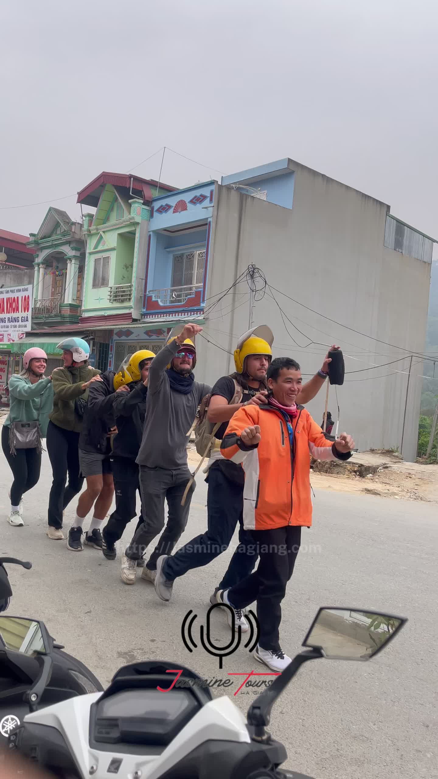 @Jasmine Tours Hà Giang