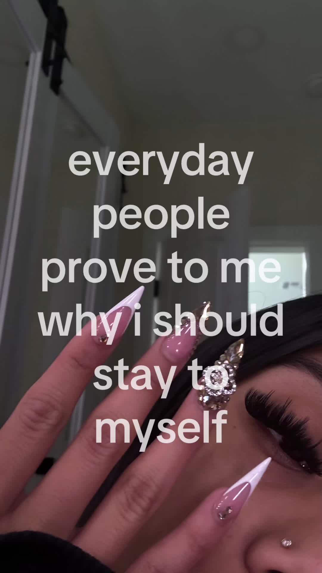 @️