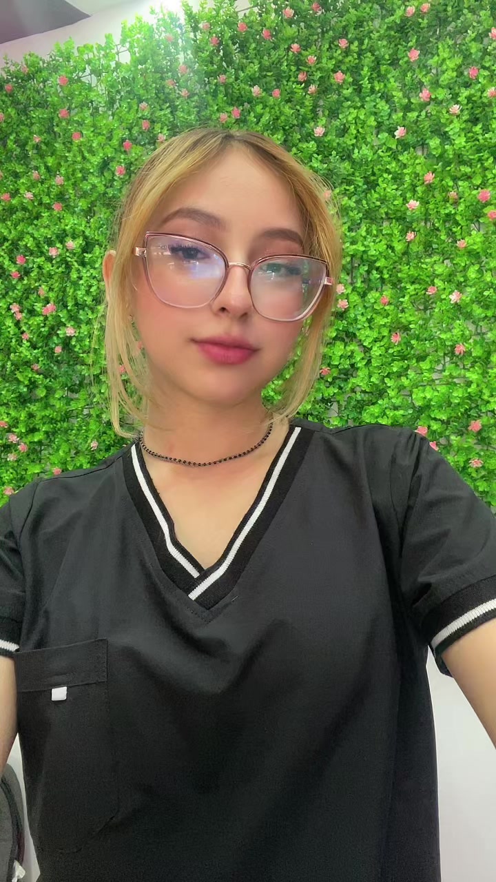 @Ali ali✨