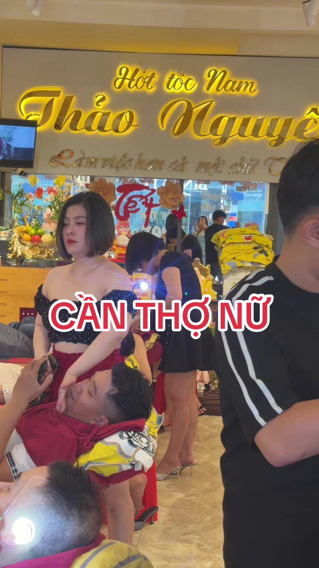 @HỚT TÓC NAM THẢO NGUYÊN Q4