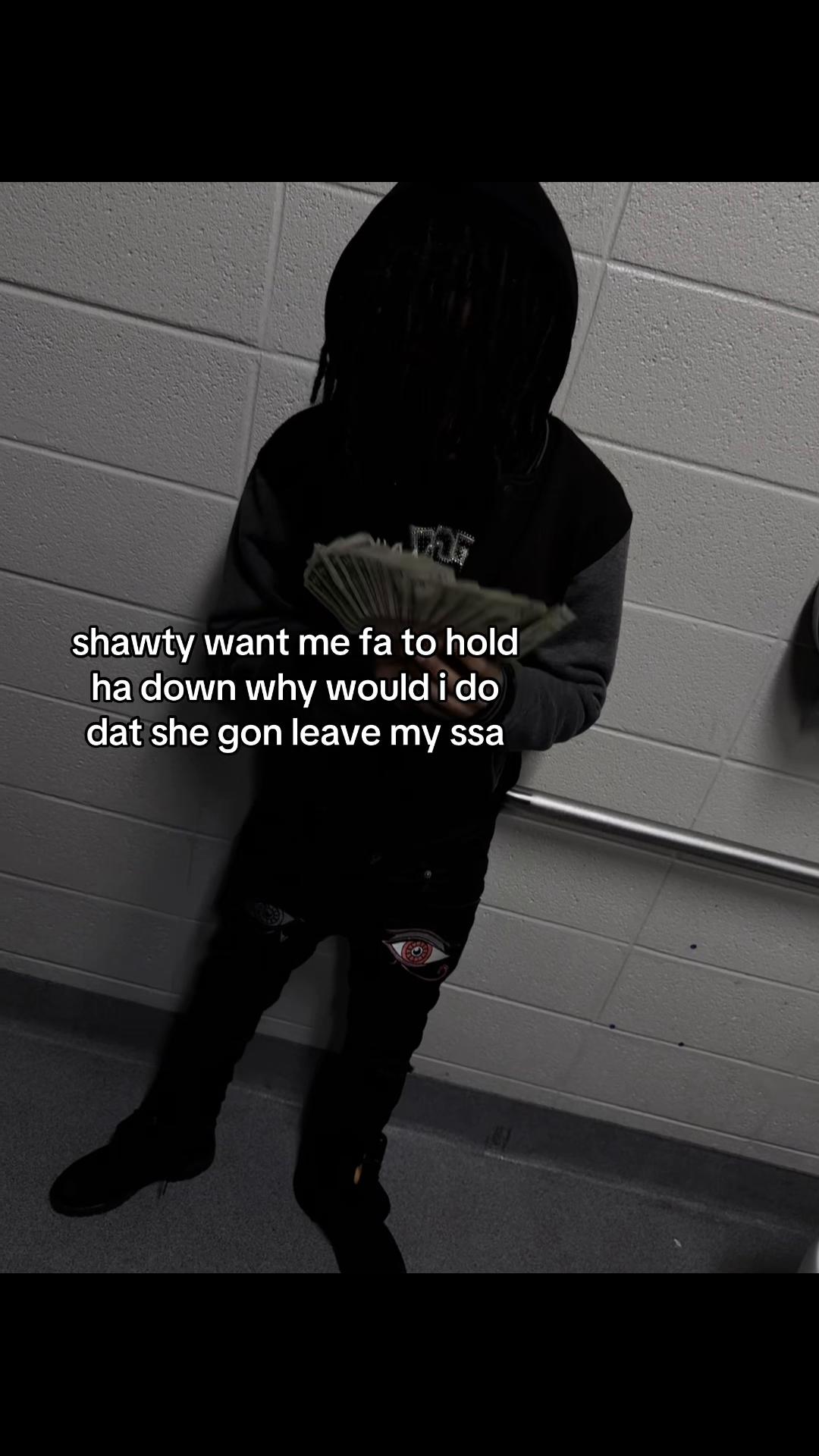 @wombxx4