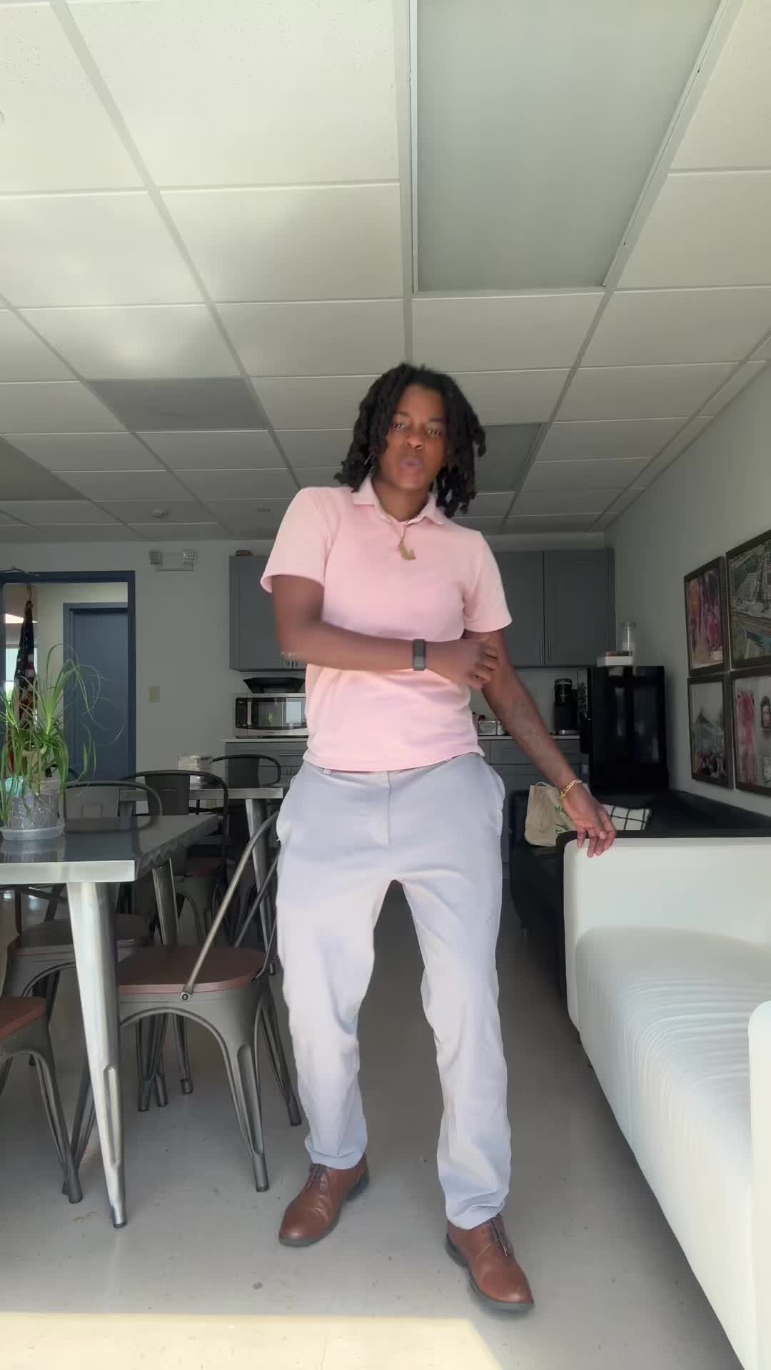 @ms.twirlthemhips 🤪